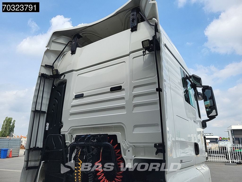 MAN TGX 18.460 4X2 XLX Retarder 2xTanks