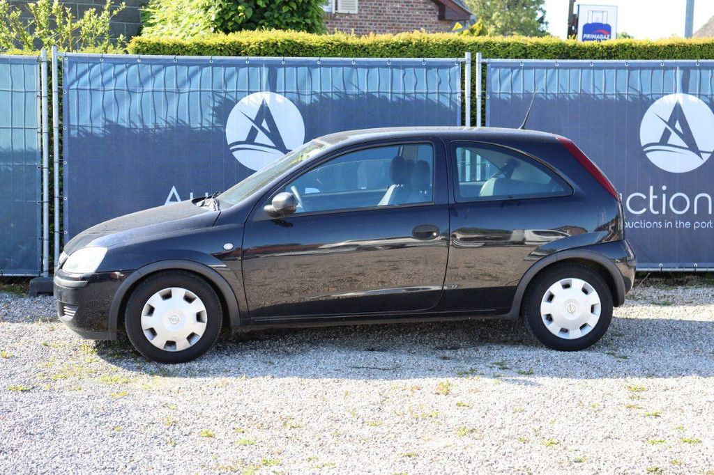 Passenger car Opel Corsa Petrol 60hp 2006