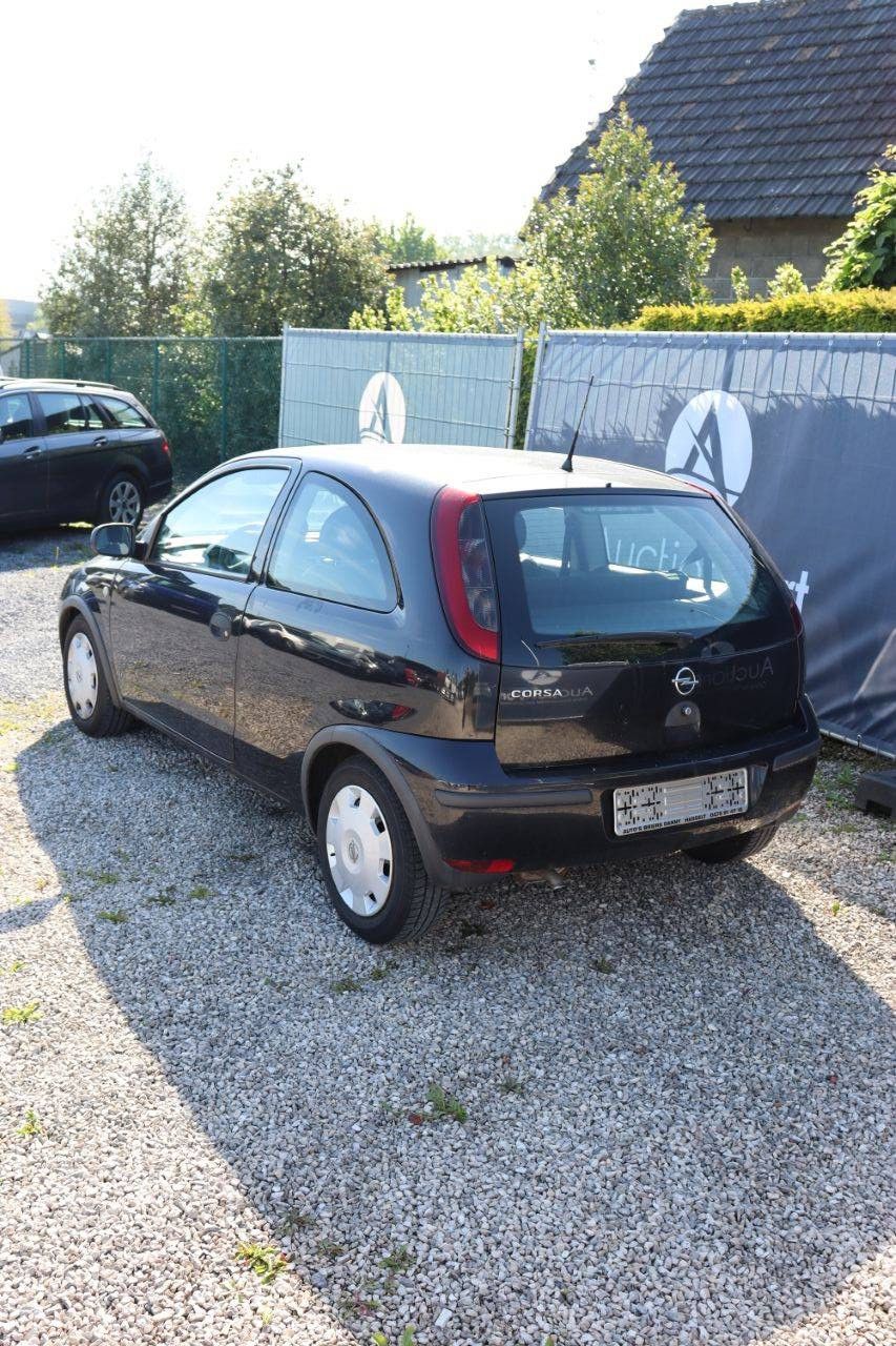 Passenger car Opel Corsa Petrol 60hp 2006