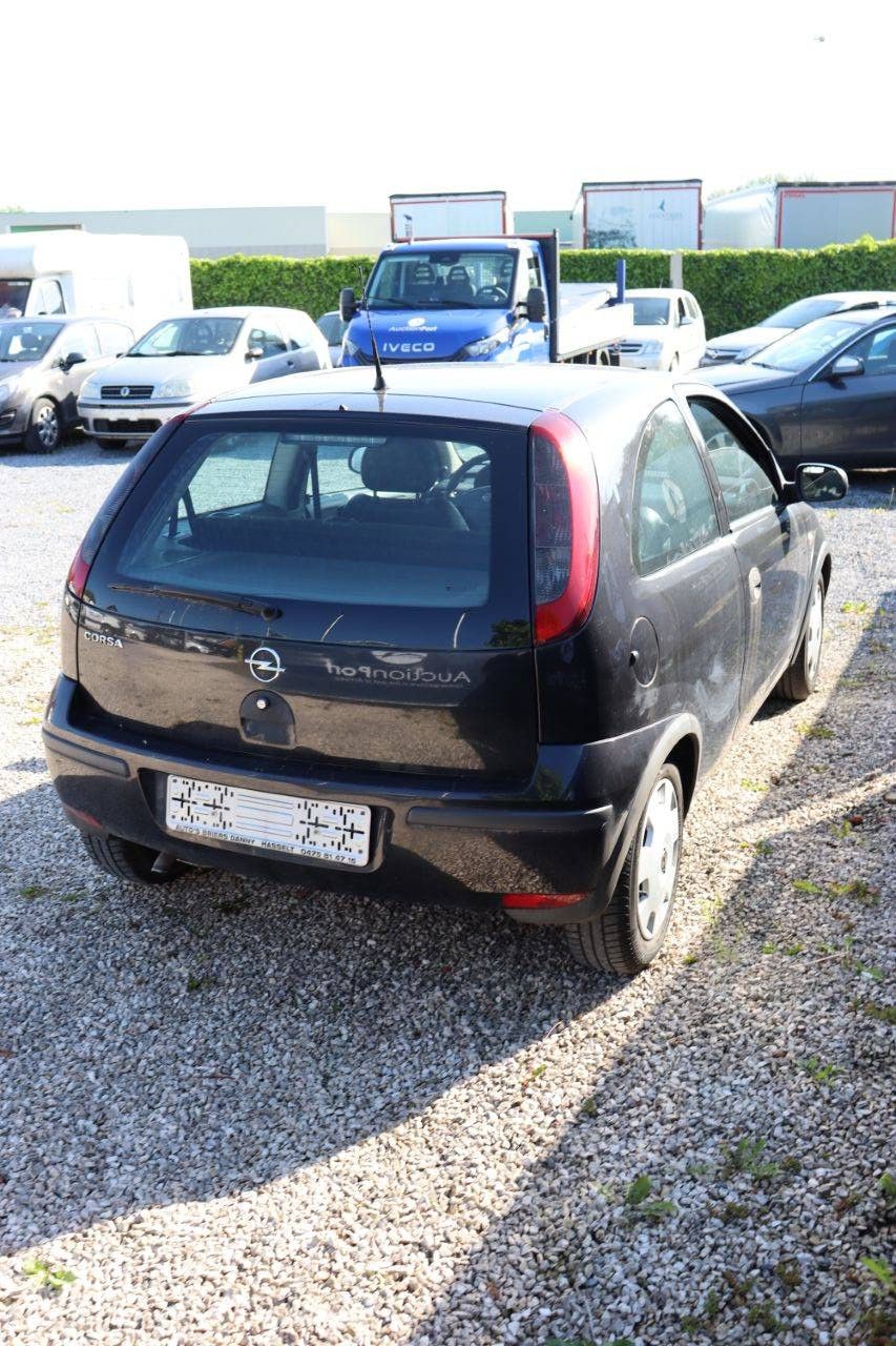 Passenger car Opel Corsa Petrol 60hp 2006