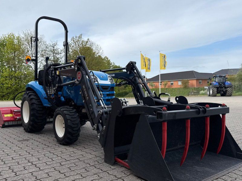 LS Tractor XJ25 HST