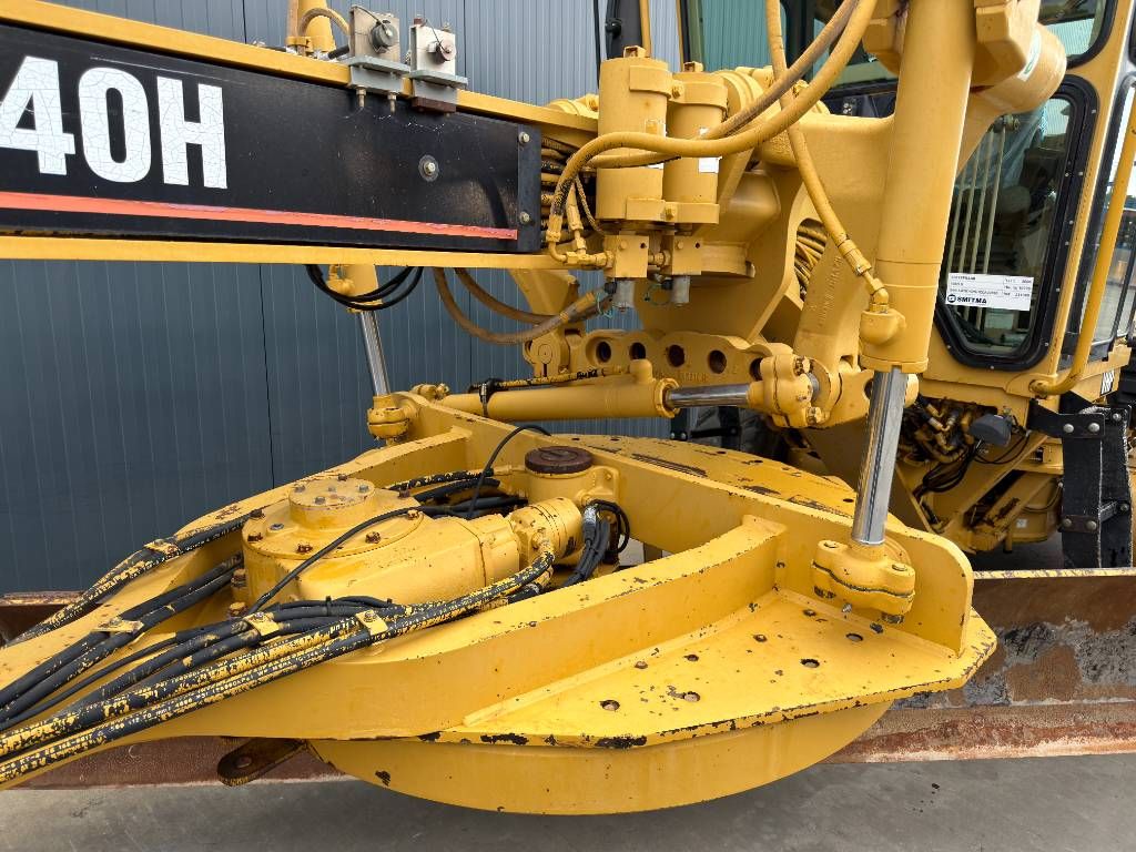 CAT 140H II