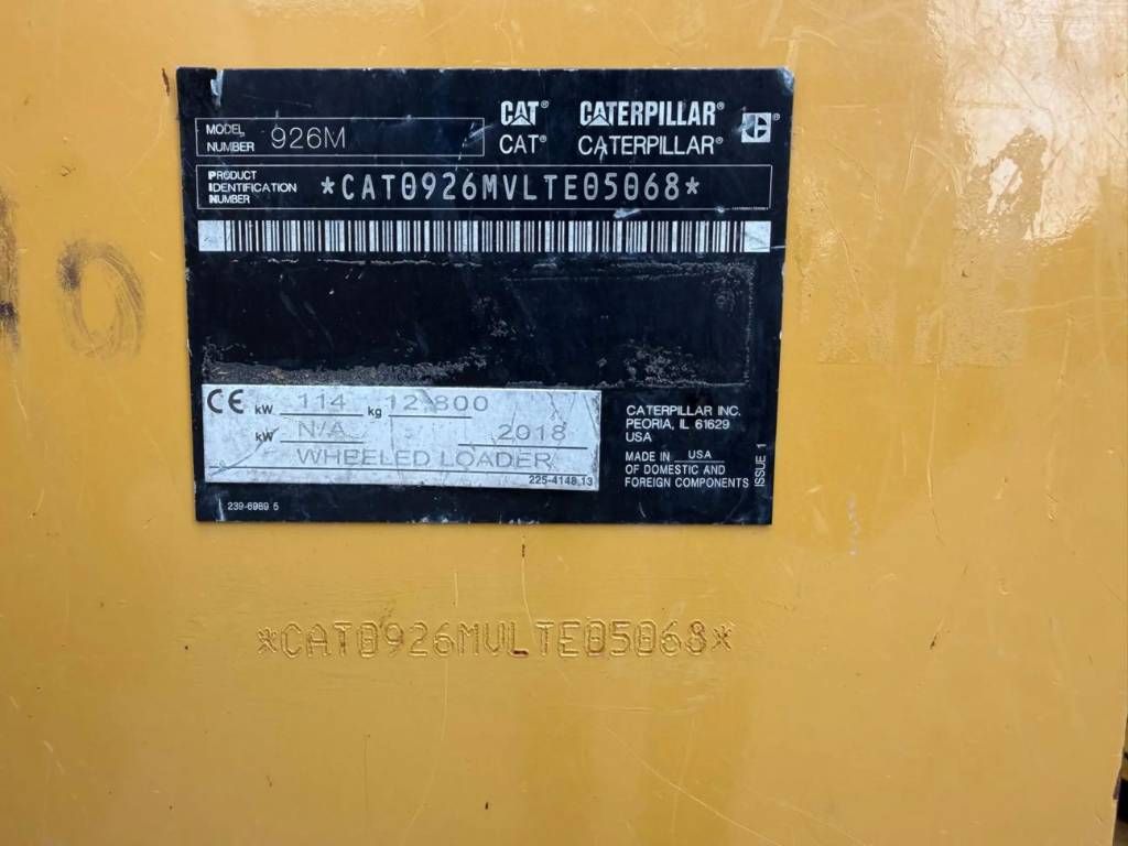 CAT 926M