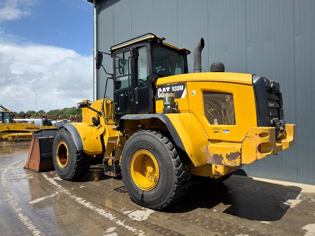 CAT 938M