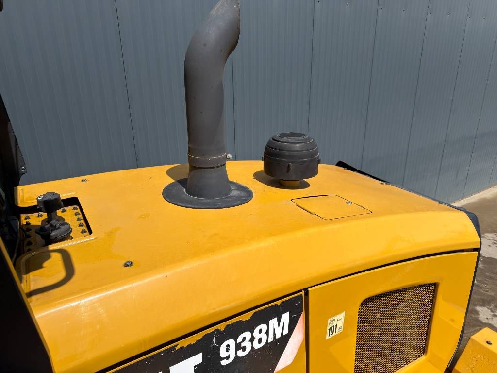 CAT 938M