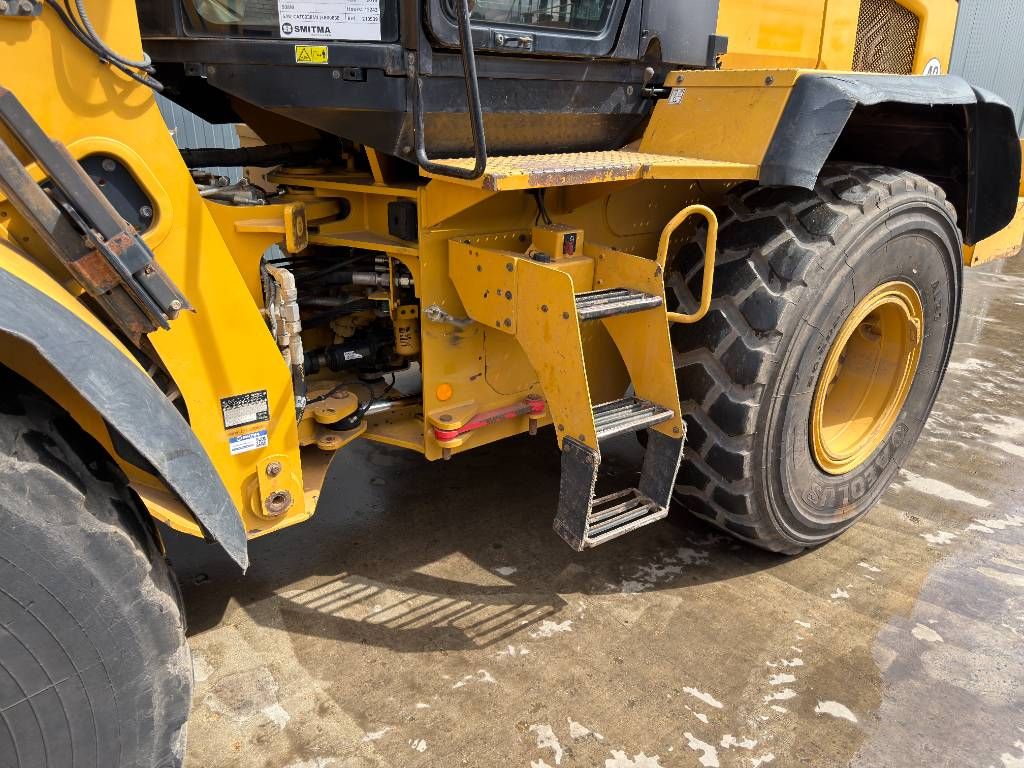 CAT 938M