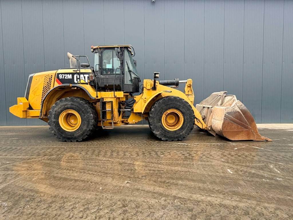 CAT 972M