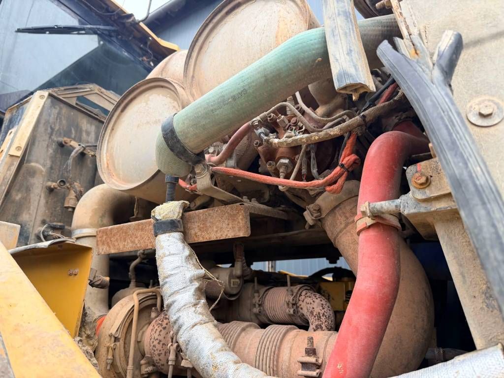 CAT 972M