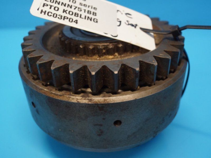 Ford 8210