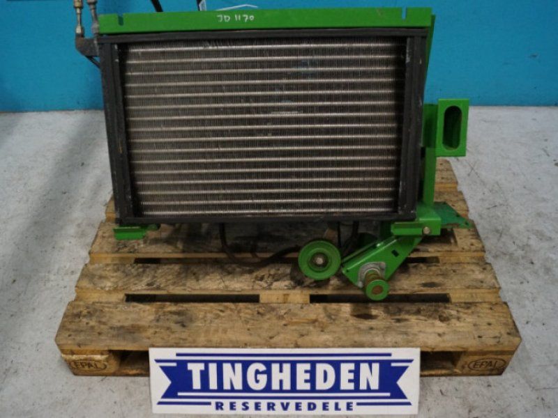 John Deere 1170