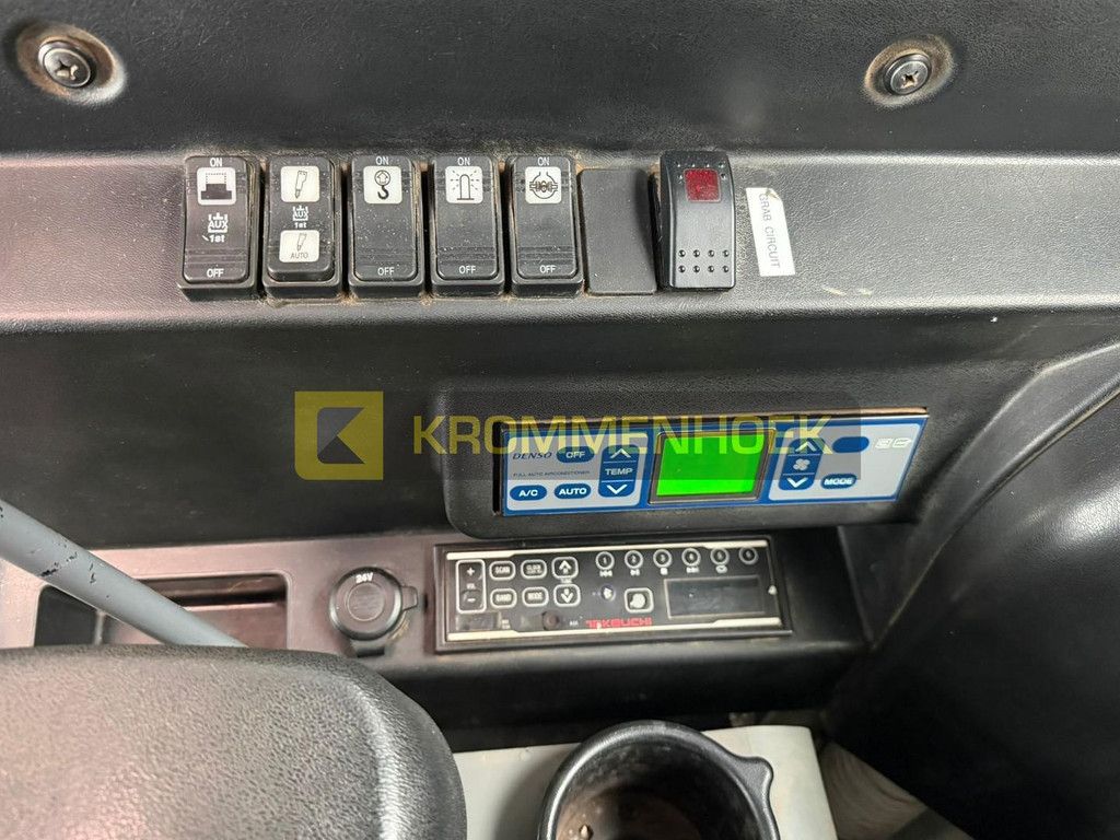 Takeuchi TB 295 W Engcon Tilt Rotator KH9585