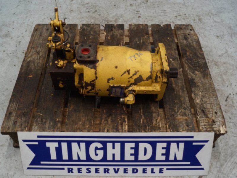 New Holland TX36
