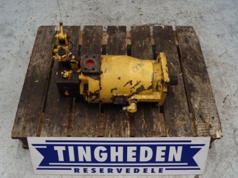 New Holland TX36