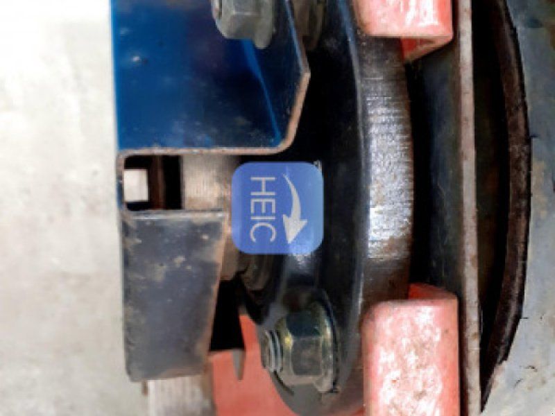 Case CF60