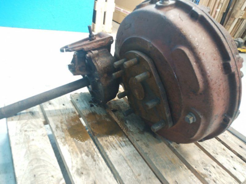 Massey Ferguson 525