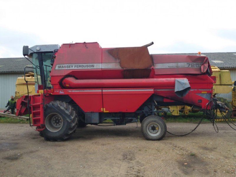 Massey Ferguson 7252