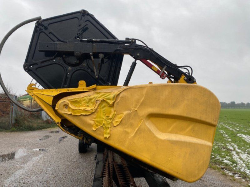New Holland 35