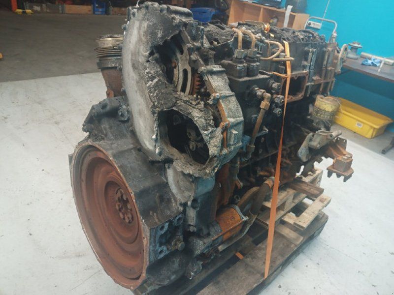 Iveco Cursor 11