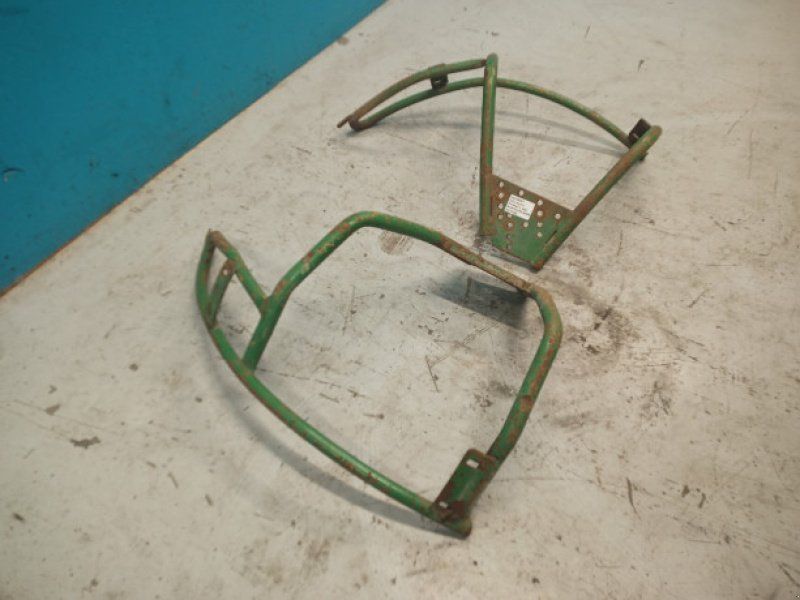 John Deere 3040