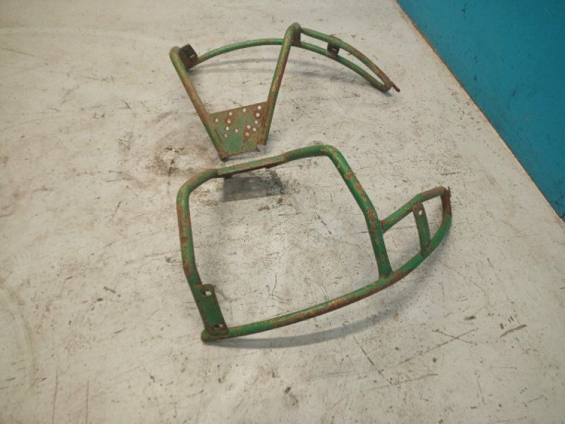 John Deere 3040