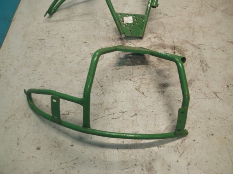 John Deere 3040