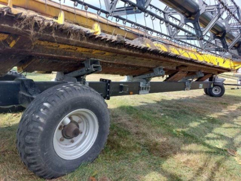 New Holland 35
