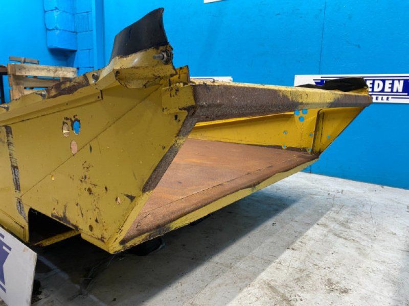New Holland TF44