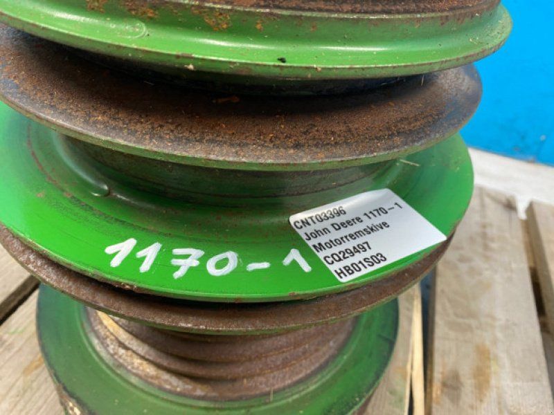 John Deere 1170