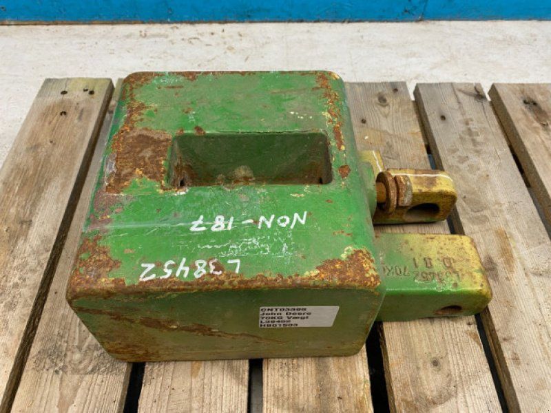 John Deere 3040