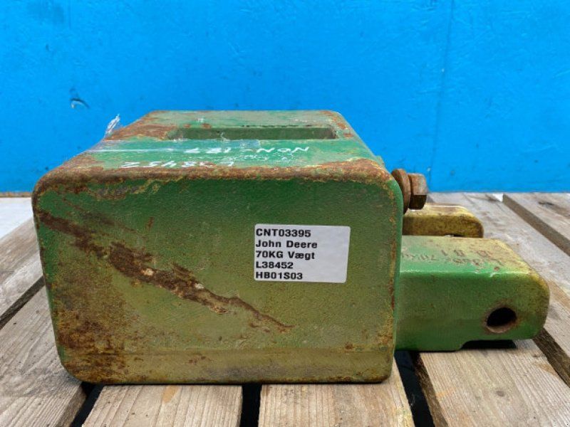 John Deere 3040