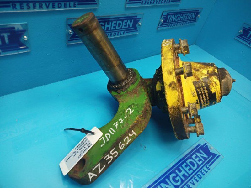 John Deere 1177