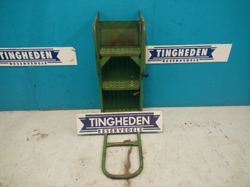 John Deere 1085
