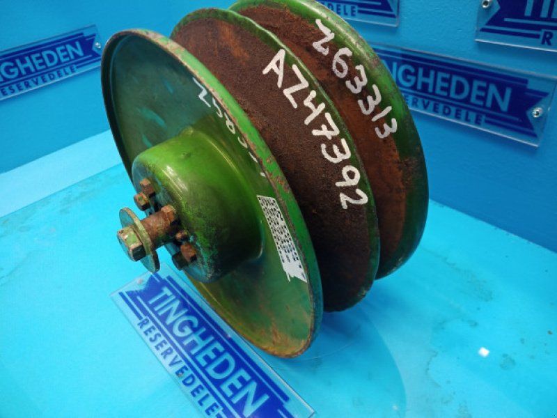 John Deere 2054
