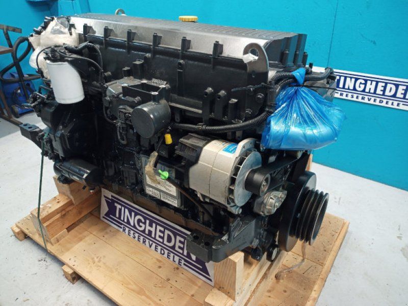 Iveco F3AE0684G B004