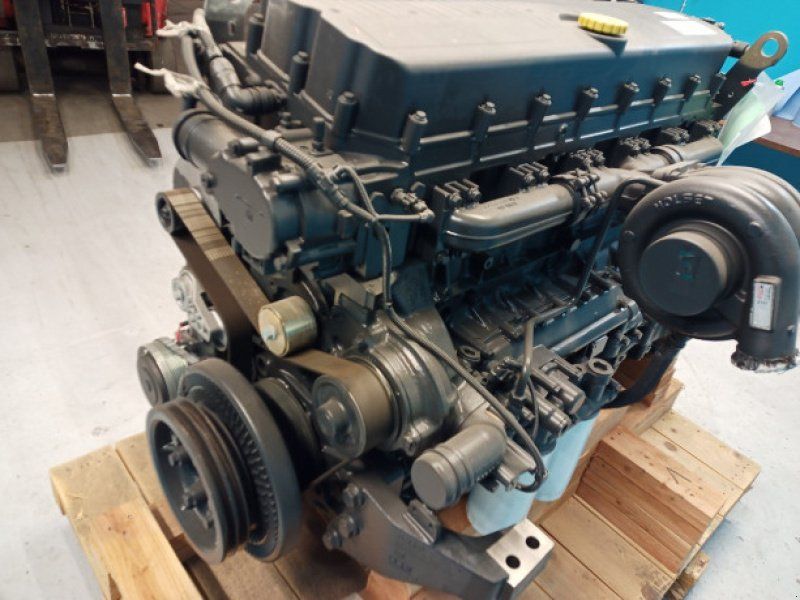 Iveco F3AE0684P E905