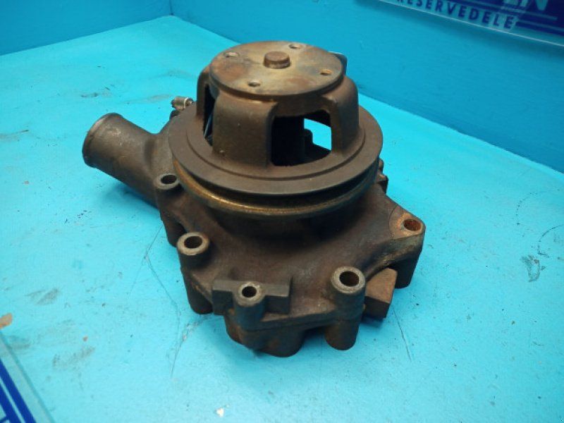 Ford 7910
