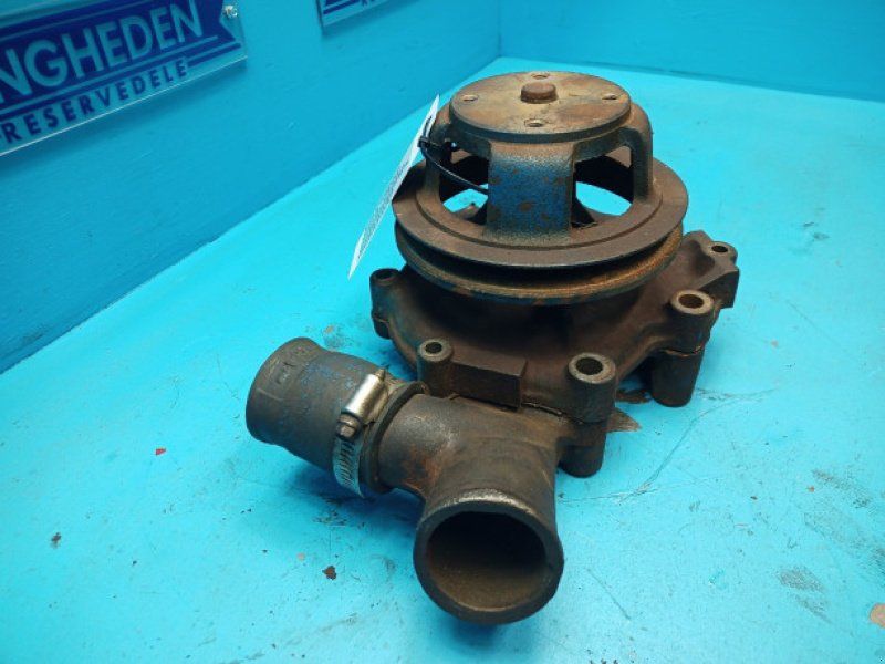 Ford 7910