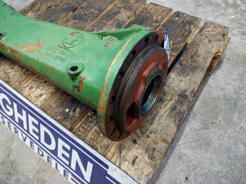 John Deere 3040
