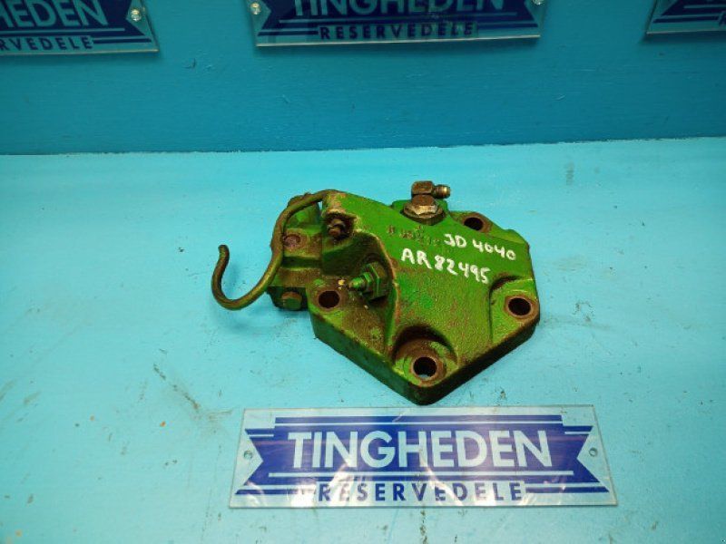 John Deere 4040