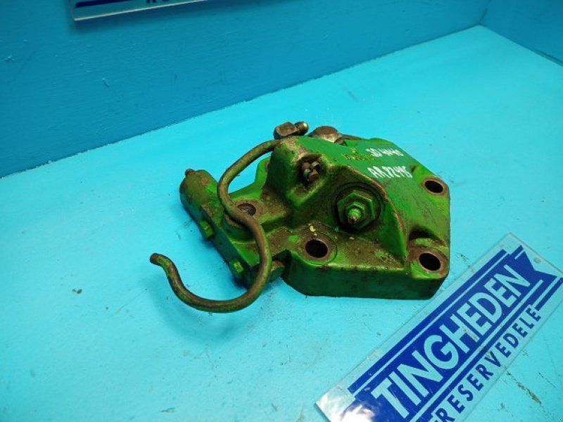 John Deere 4040