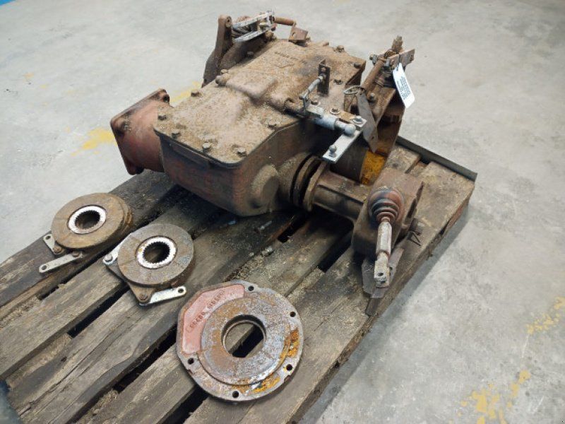 Massey Ferguson 40