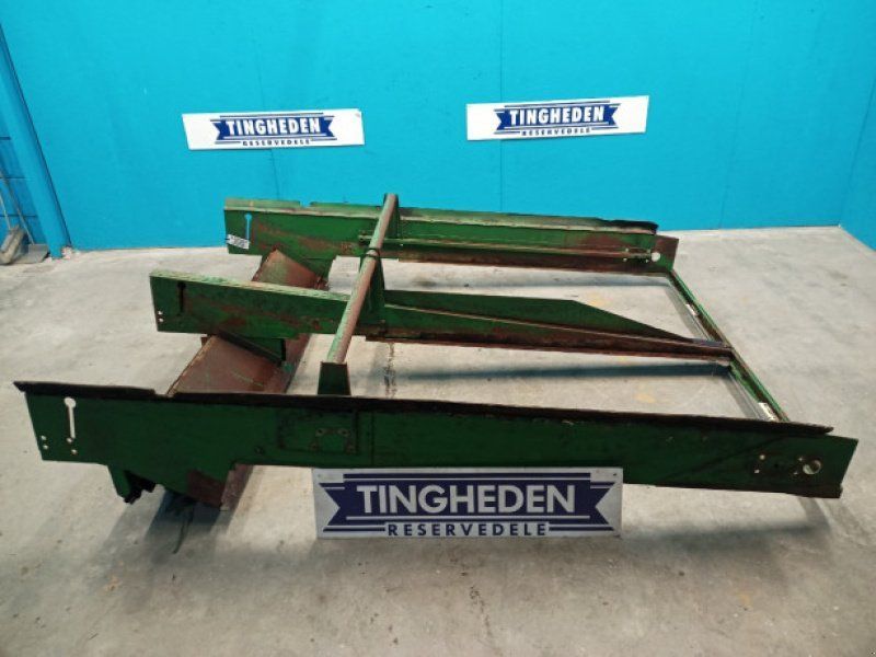 John Deere 1085