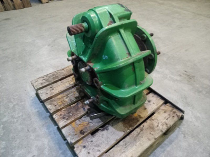 John Deere 1085