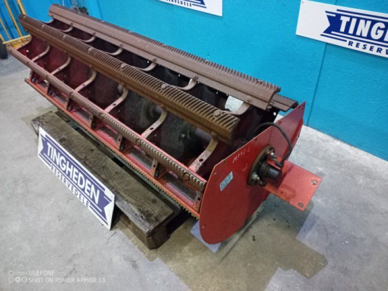 Massey Ferguson 38