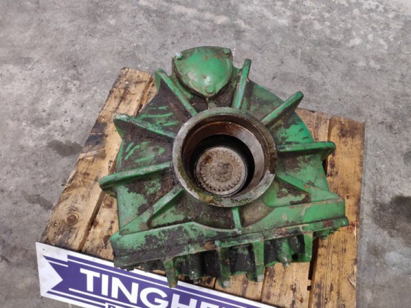 John Deere 1085