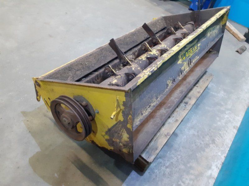 New Holland 8060