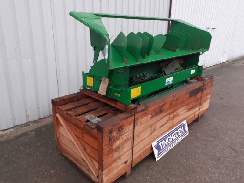 John Deere 1085
