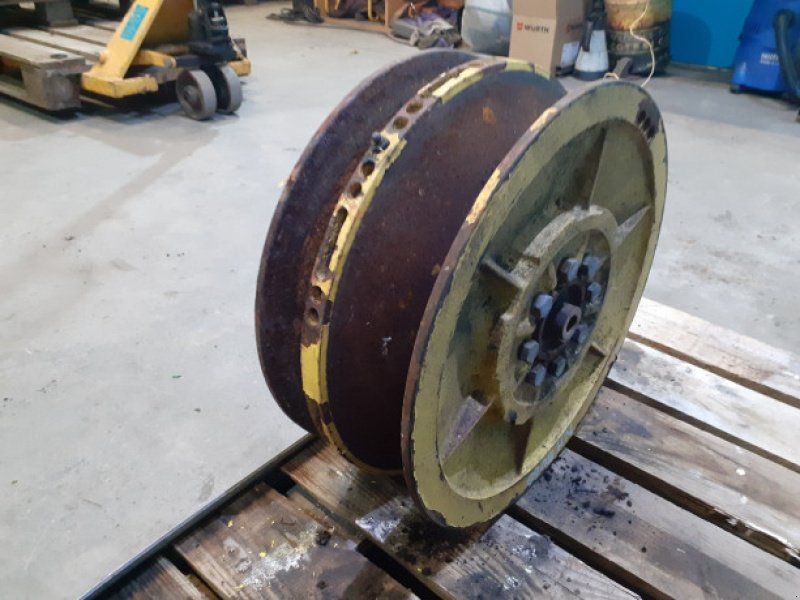 New Holland 8060