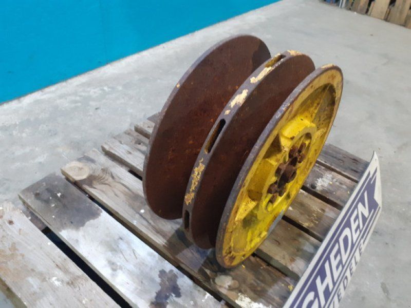 New Holland 8060