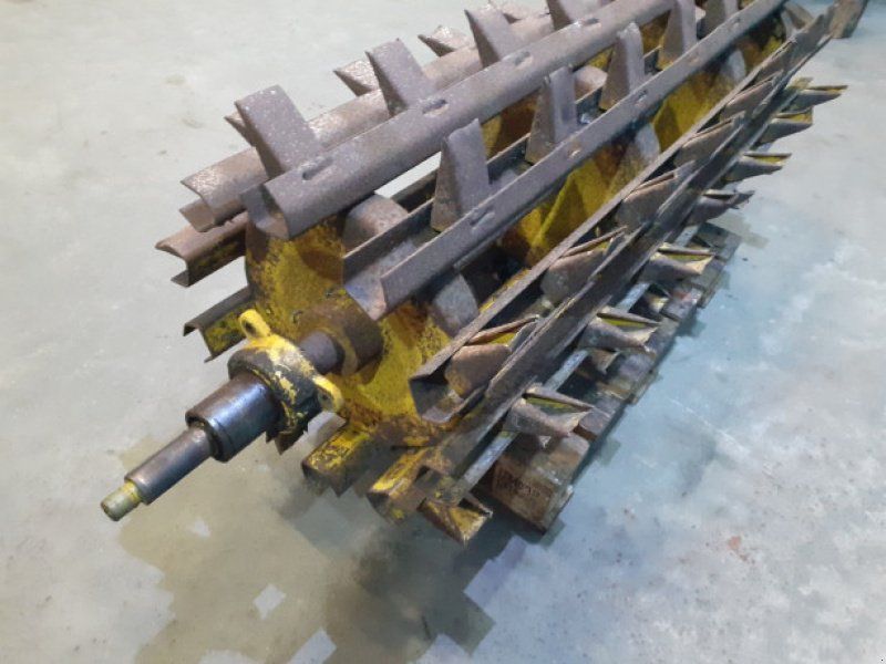 New Holland 8060